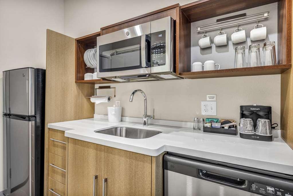 Home2 Suites By Hilton Raleigh West Lenovo Center 部屋 写真