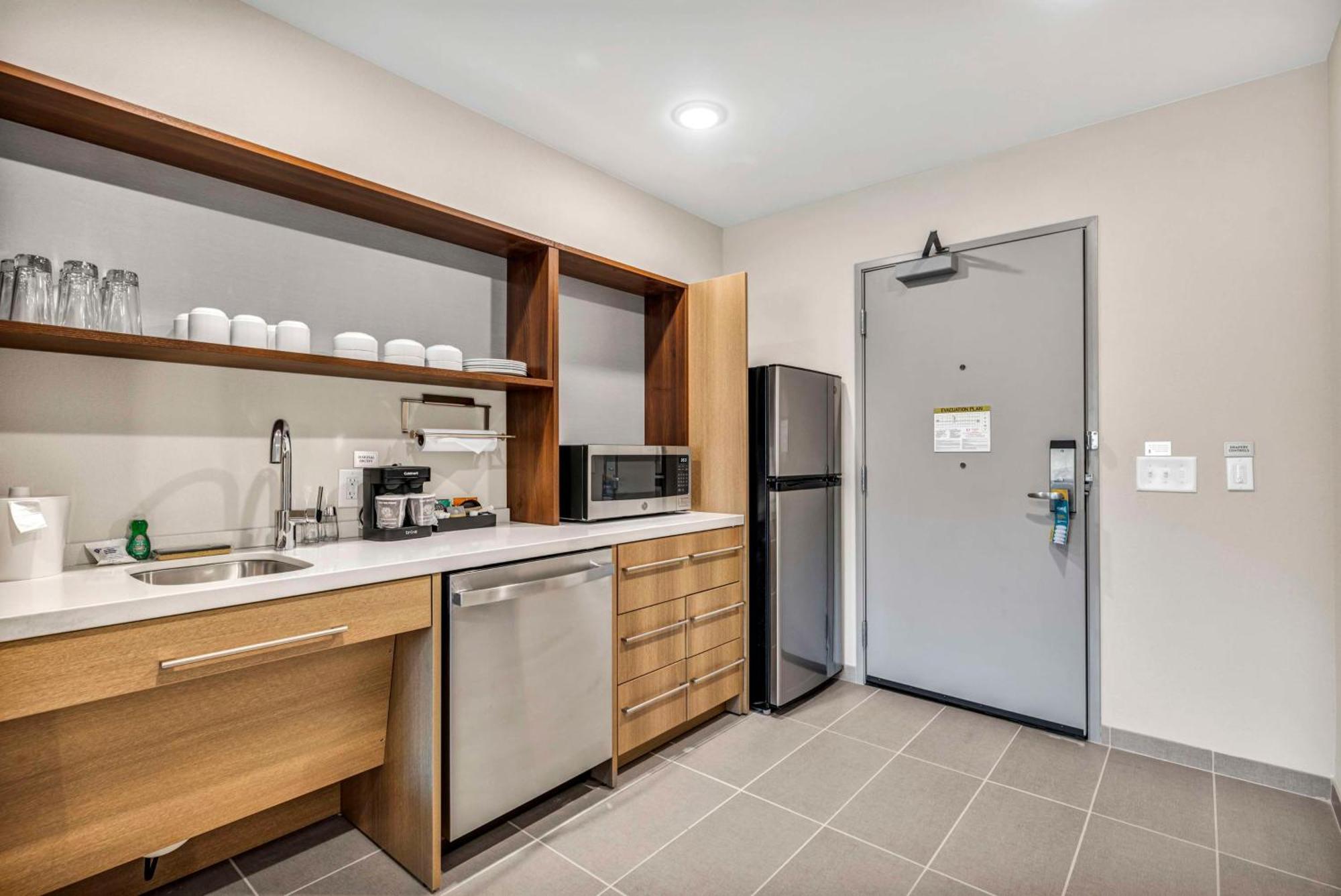 Home2 Suites By Hilton Raleigh West Lenovo Center エクステリア 写真