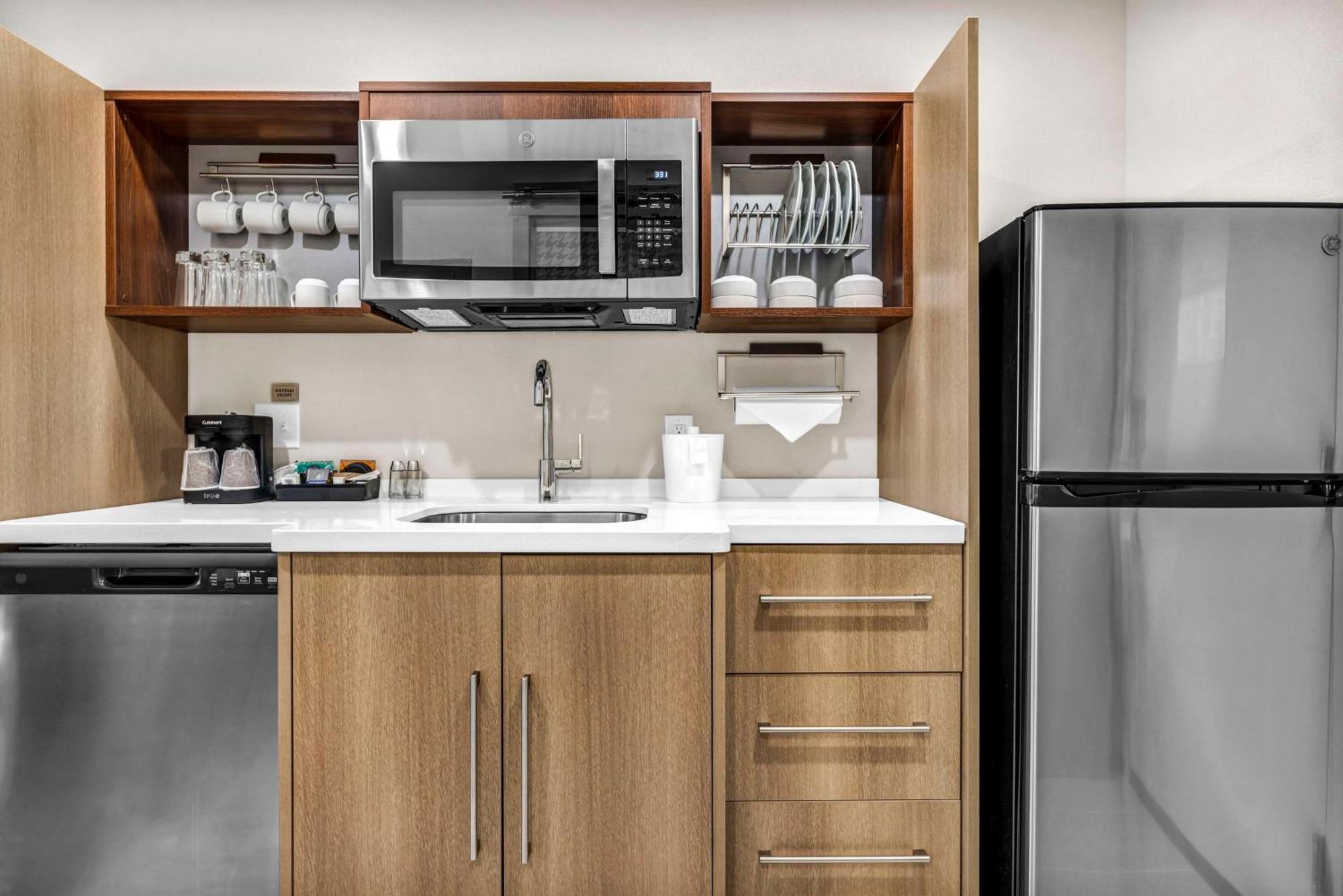 Home2 Suites By Hilton Raleigh West Lenovo Center エクステリア 写真
