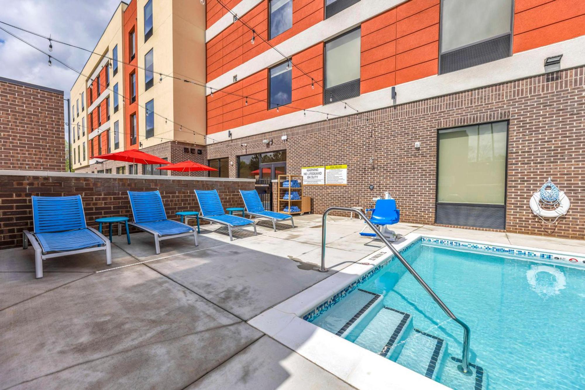 Home2 Suites By Hilton Raleigh West Lenovo Center エクステリア 写真