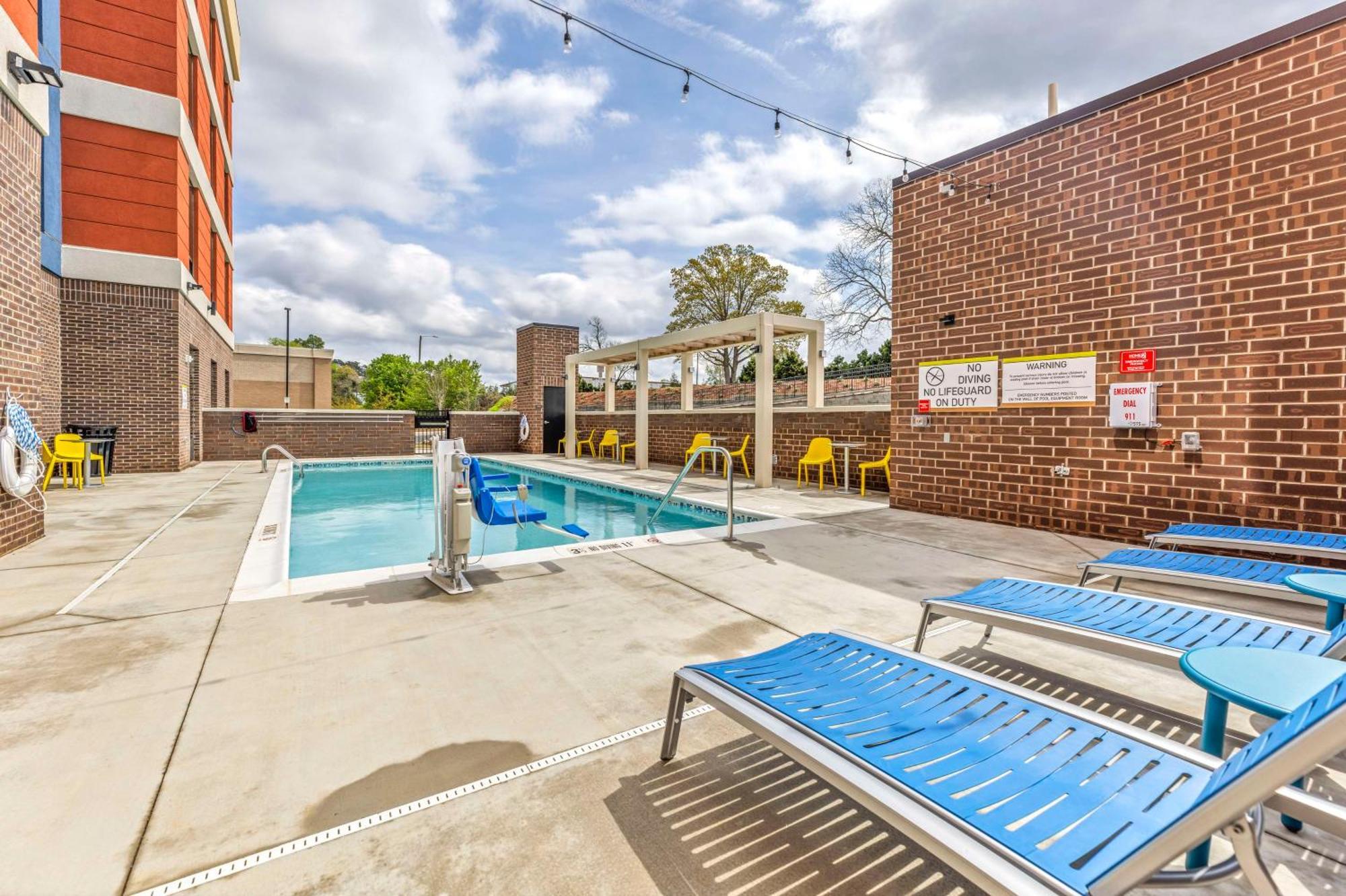 Home2 Suites By Hilton Raleigh West Lenovo Center エクステリア 写真
