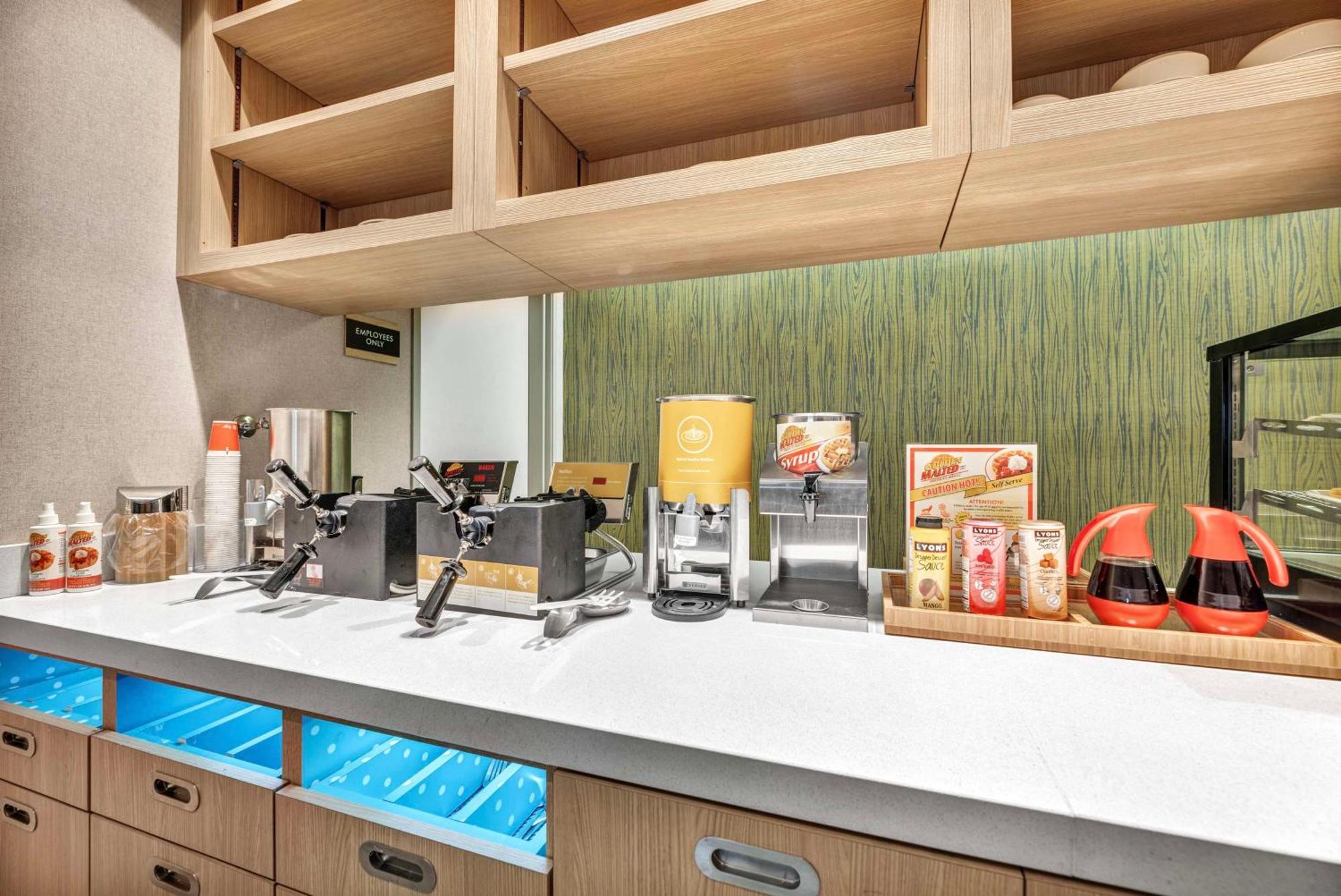 Home2 Suites By Hilton Raleigh West Lenovo Center エクステリア 写真