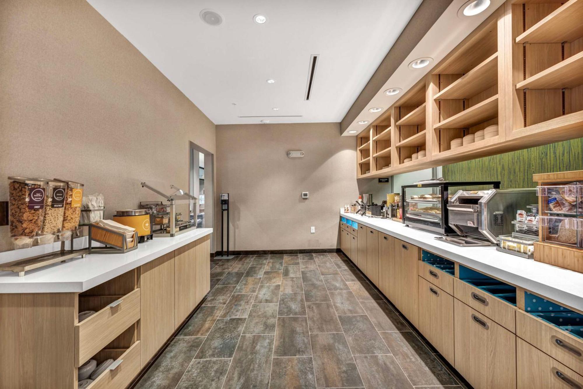 Home2 Suites By Hilton Raleigh West Lenovo Center エクステリア 写真
